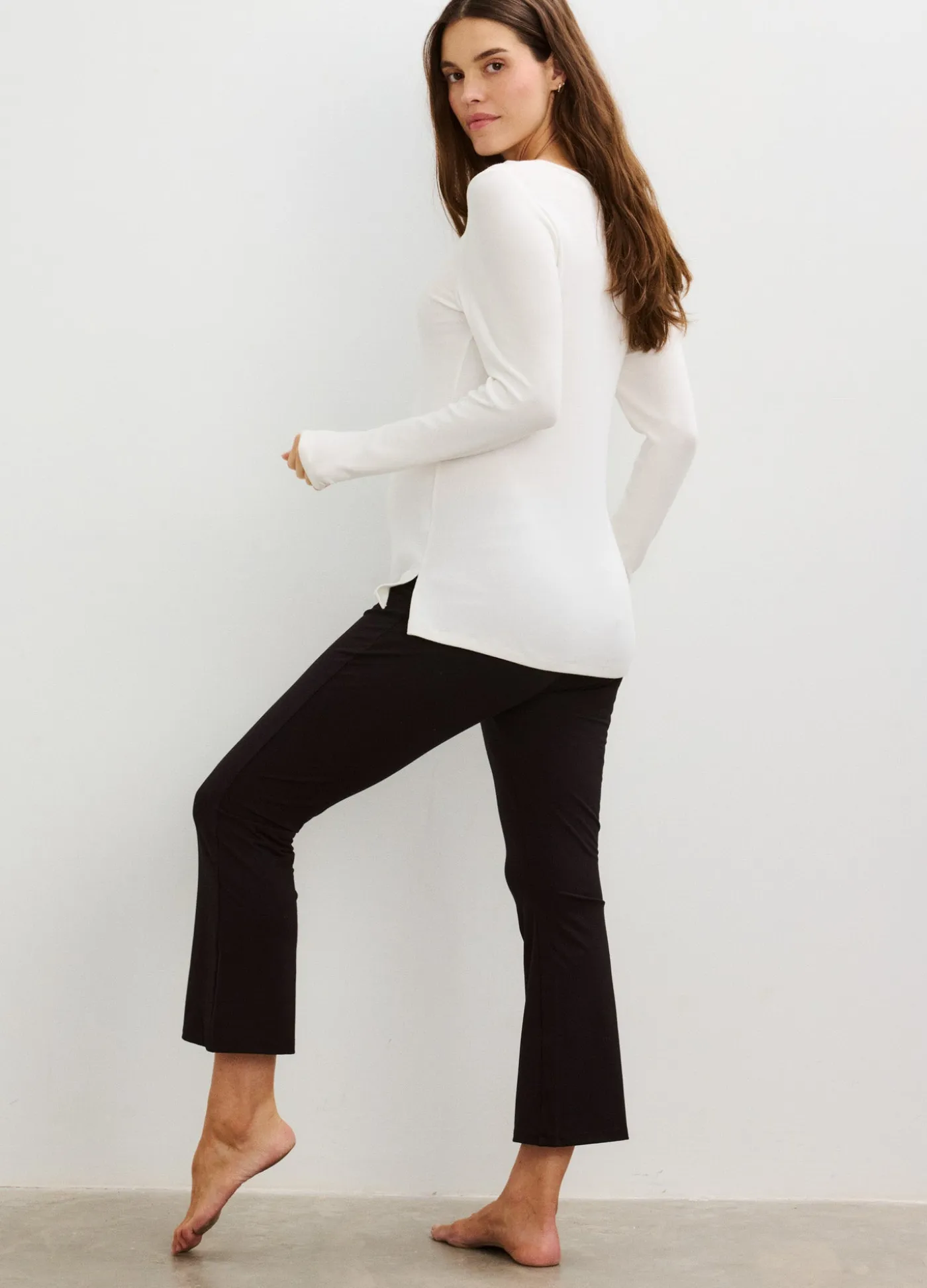 The Bodyflex Crop Flare