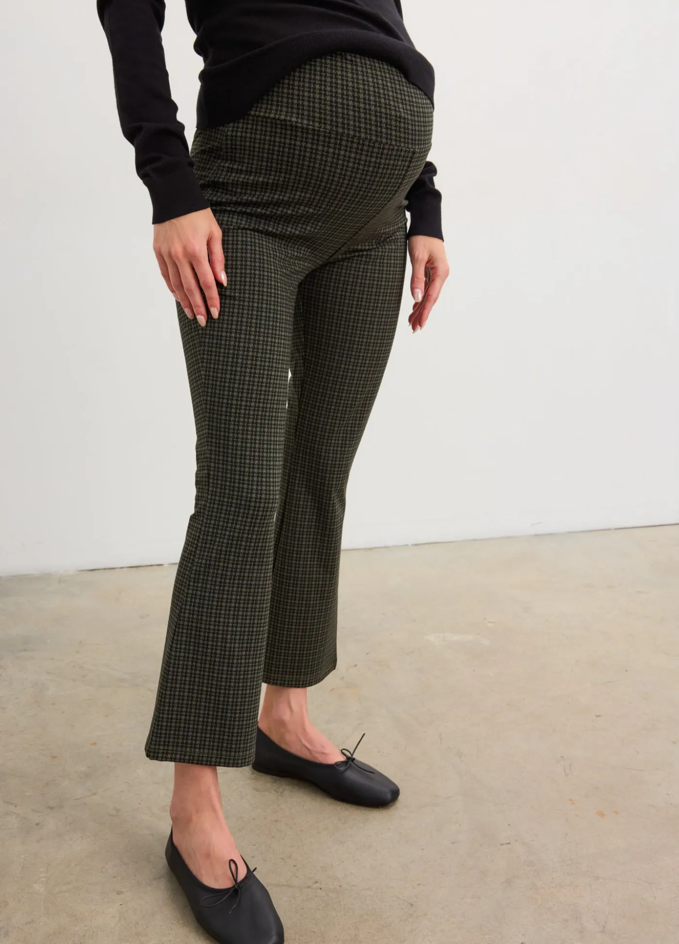 The Bodyflex Crop Flare