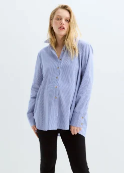 The Classic Buttondown