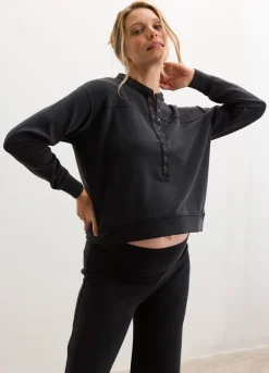 The Cloudease Travel Nursing Pullover