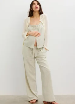 The Isla Nursing Top
