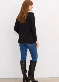 The Perfect Longsleeve Tee