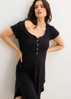 The Pointelle Nightgown
