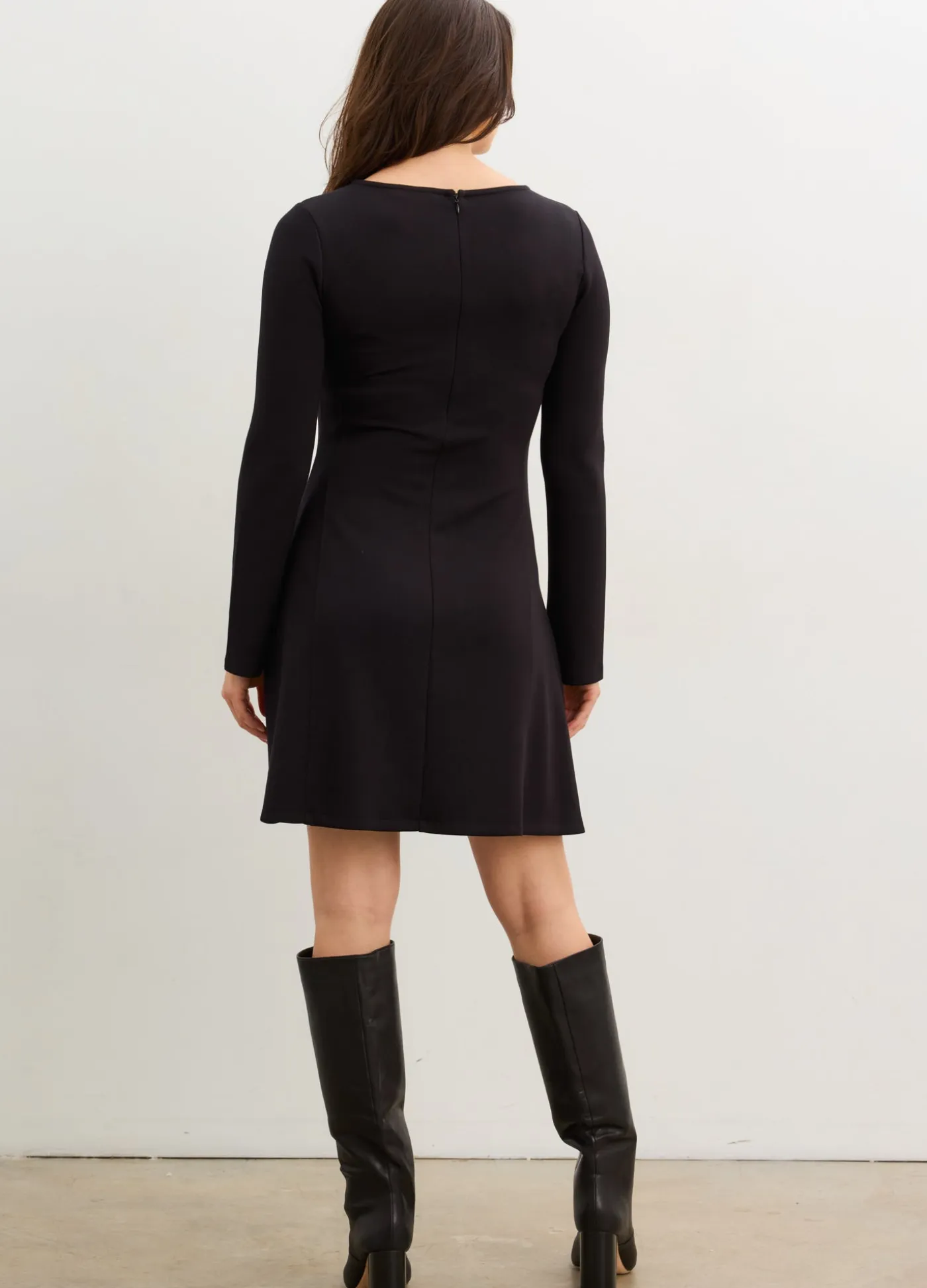 The Seamed Stretch Desk-To-Dinner Dress