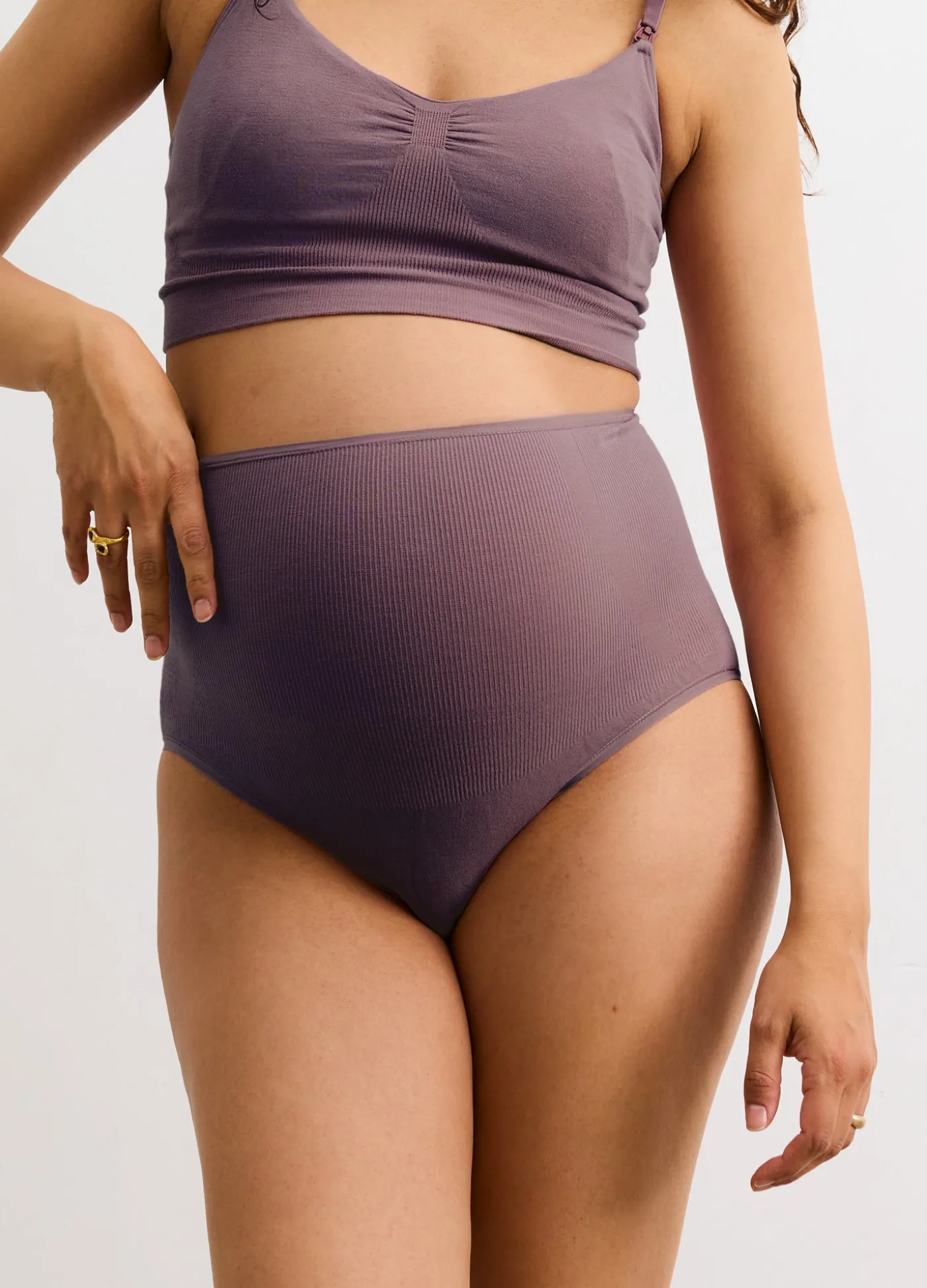 The Seamless Belly Brief