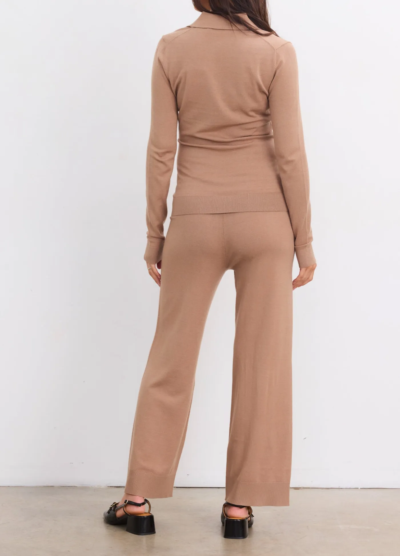 The Softsculpt Knit Crop Pant