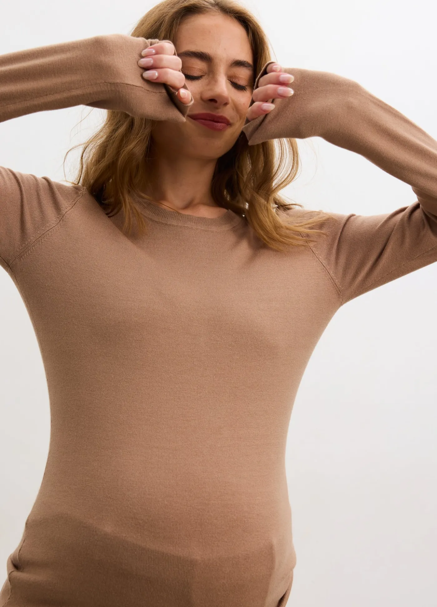 The Softsculpt Knit Long Sleeve Tee